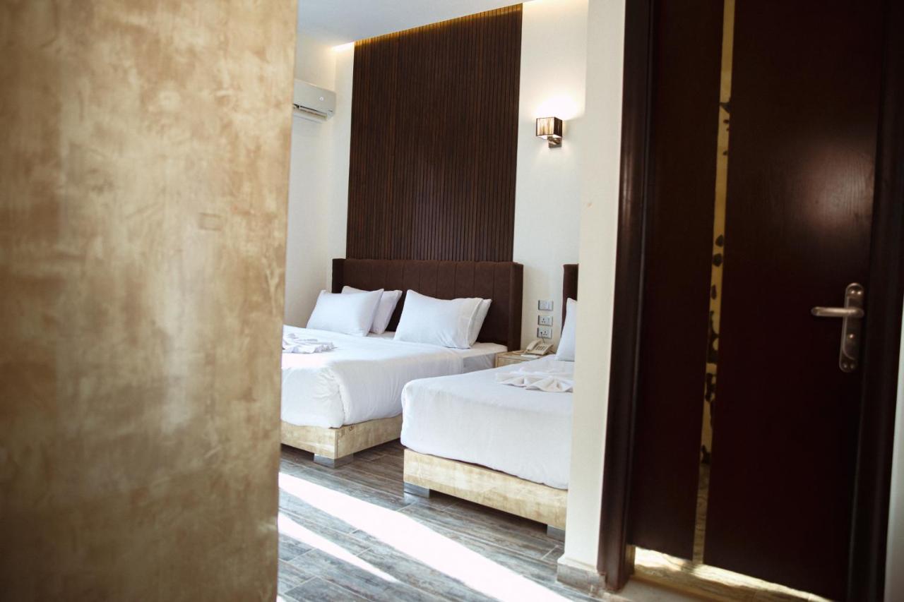 Tourist Palace Кайро Екстериор снимка